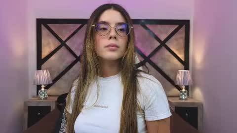 Mia online show from 10, 6, 2026
