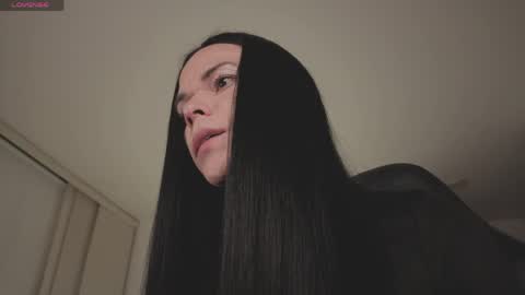 Mia online show from 2, 6, 2026