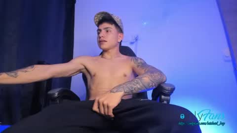 Snapshot of michael_boy88_ chatting on 2, 7, 2026 Michael Boy online show from 2, 7, 2026