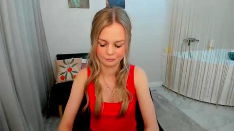 midnighteaura online show from 18, 6, 2026