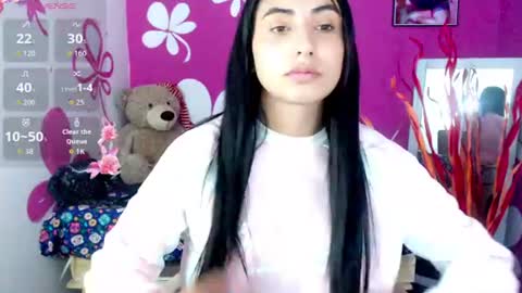 Nicole online show from 11, 7, 2026
