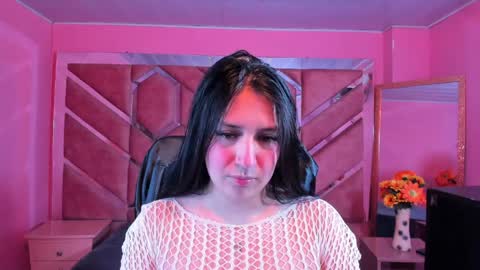 Snapshot of miha_cute chatting on 1, 4, 2026 miha_cute online show from 1, 4, 2026