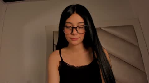 Mia online show from 2, 7, 2026