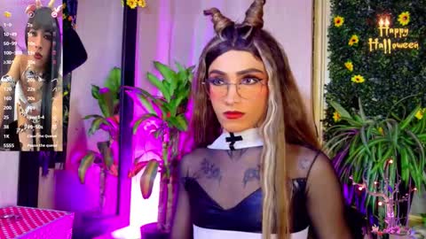 mikaelarangel online show from 10, 10, 2025