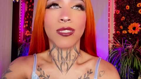 mikaelarangel online show from 28, 10, 2025