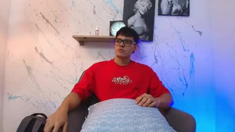 MIKE online show from 5, 6, 2026