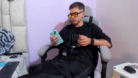 mikebradley15 online show from 21, 6, 2026