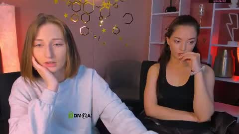 Snapshot of miki_nikki chatting on 18, 6, 2026 Miki online show from 18, 6, 2026