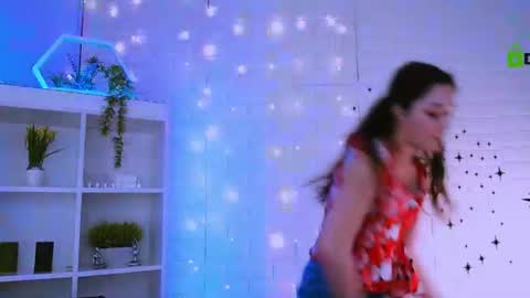 milamiuuu online show from 11, 6, 2026