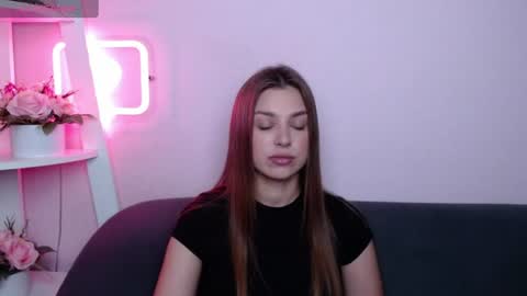 milanaangelas online show from 14, 6, 2026