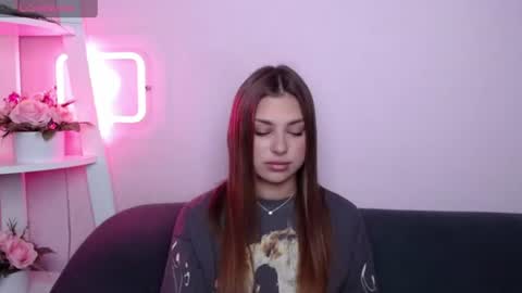 milanaangelas online show from 21, 6, 2026