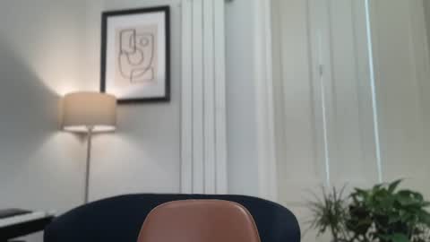 Mila online show from 11, 6, 2026
