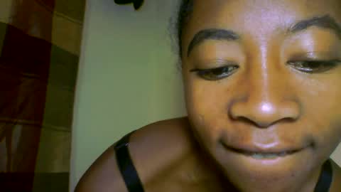 Snapshot of milennah chatting on 20, 6, 2026 milennah online show from 20, 6, 2026