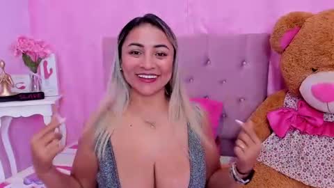 Antonella online show from 20, 6, 2026