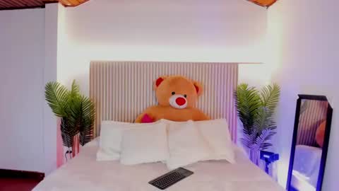 miluu online show from 19, 6, 2026