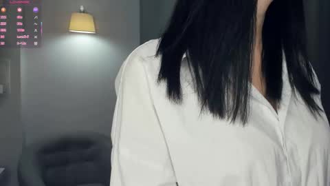 Snapshot of mirandabettman chatting on 12, 1, 2026 My name is Adele online show from 12, 1, 2026
