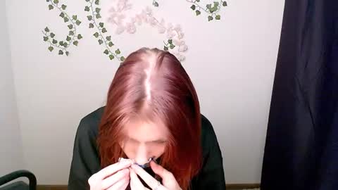 misaki_chan_ online show from 10, 6, 2026