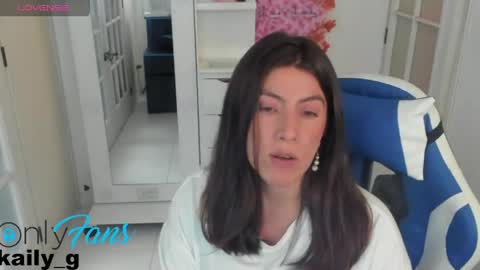 miss_adams01 online show from 17, 4, 2026