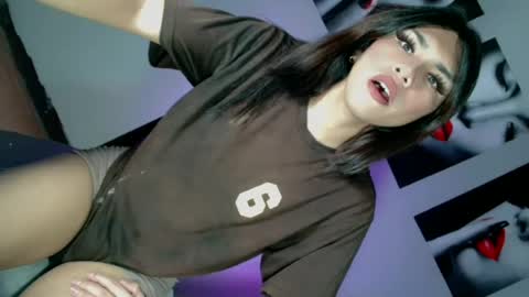 miss_bella69 online show from 14, 6, 2026