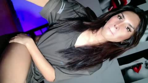 miss_bella69 online show from 23, 6, 2026