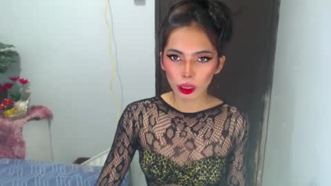 julie online show from 16, 6, 2026
