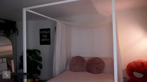 Alejandra online show from 7, 7, 2026