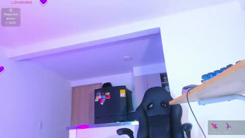 miss_poonamxxx online show from 21, 5, 2026