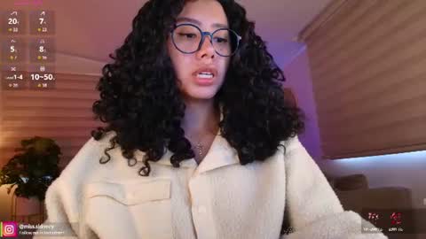 Amy Olivera online show from 16, 6, 2026