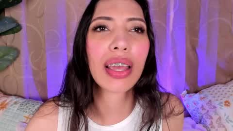 Miss Veronica online show from 5, 6, 2026