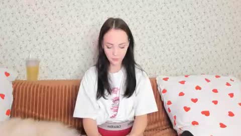 Snapshot of misseliss chatting on 19, 6, 2026 Hello dear my name Elisa online show from 19, 6, 2026