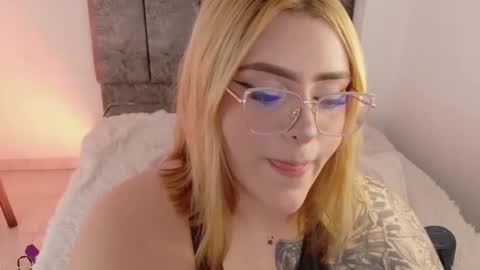 missevans_ online show from 31, 3, 2026