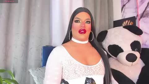 kassandra lazcano online show from 23, 6, 2026