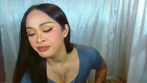 SweetViolet online show from 27, 5, 2026