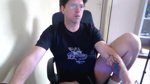 Snapshot of mistercoeur1 chatting on 25, 4, 2026 mistercoeur online show from 25, 4, 2026