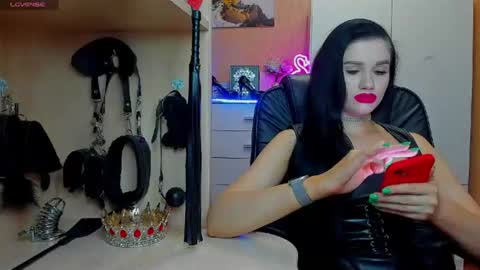 Mistress Kristi online show from 25, 6, 2026