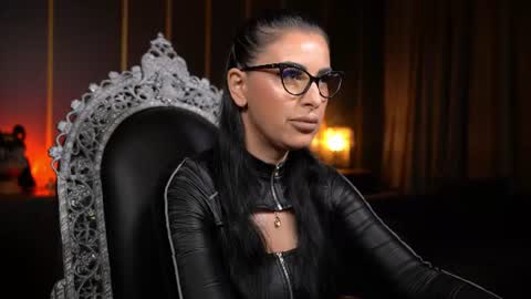 Mistress Kelly online show from 15, 6, 2026
