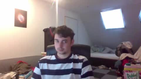 moistbreadstick online show from 15, 6, 2026