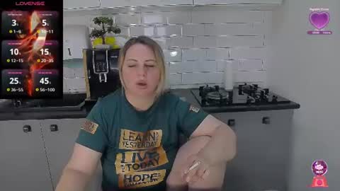 erika online show from 19, 6, 2026