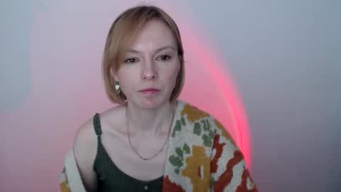 mollilove online show from 16, 5, 2026