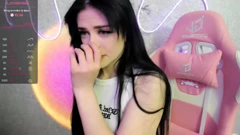 Molly - online show from 9, 6, 2026