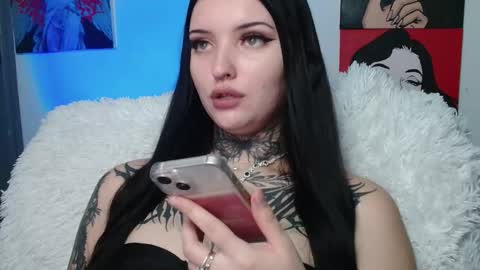 Lina online show from 15, 11, 2025