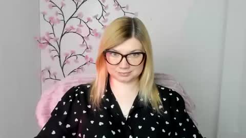Molly online show from 11, 5, 2026