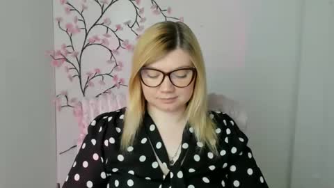 Molly online show from 17, 5, 2026