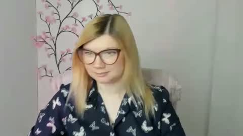 Molly online show from 18, 5, 2026