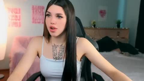 Molly online show from 14, 6, 2026