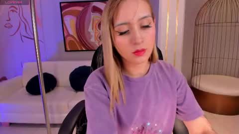 Molly Sunders online show from 19, 6, 2026