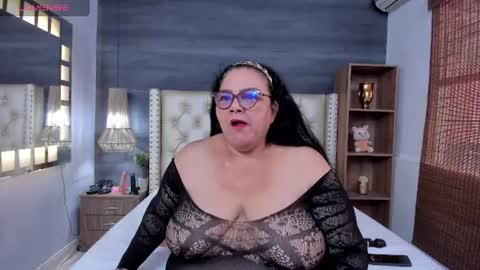 Jelitza online show from 9, 6, 2026