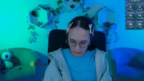 Mona  online show from 19, 6, 2026