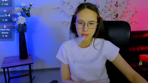 Mona  online show from 22, 6, 2026