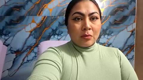 monikk__harrison online show from 17, 6, 2026